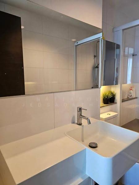 Rhythm Ratchada, Bangkok, 558 Ratchadaphisek Road, Samsen Nok, Huai Khwang, Bangkok, 1 Bedroom, 47 sqm, Condo For Sale, by Nattapol Jedsadathitikul, 500625242 - DDproperty.com