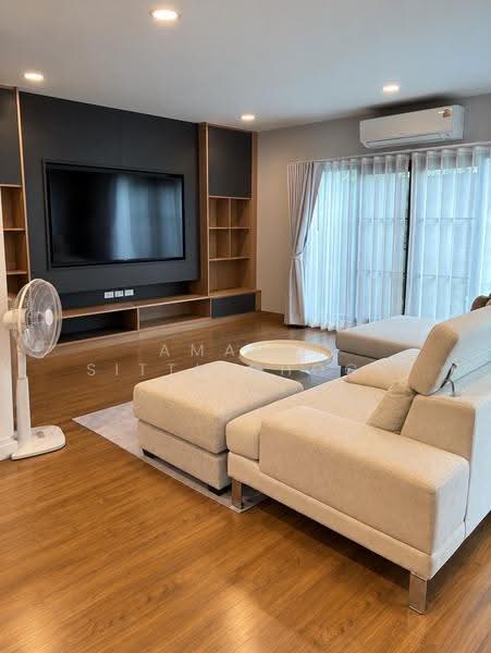 CENTRO Thawiwatthana, Bangkok, Soi Thawiwatthana 1, Thawiwatthana Road, Nong Kang Plu, Nong Khaem, Bangkok, 4 Bedrooms, 330 sqm, Single Detached House For Rent, by Amarin Sitthidhoon, 500625245 - DDproperty.com
