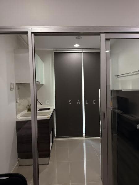 Centric Sathorn-St Louis, Bangkok, Sathorn Nua Road, Yan Nawa, Sathon, Bangkok, 1 Bedroom, 37 sqm, Condo For Sale, by Iqi Sale, 500625252 - DDproperty.com