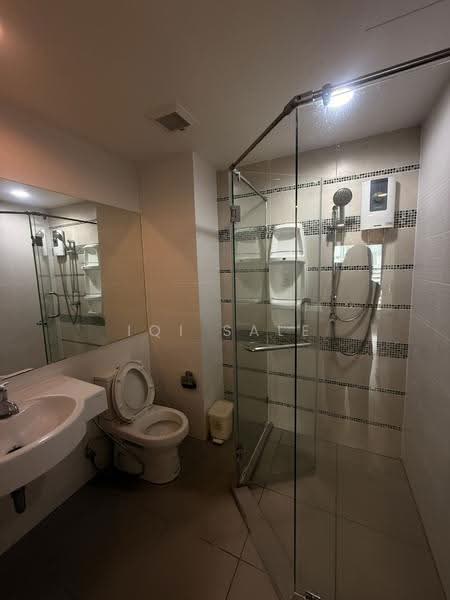 Centric Sathorn-St Louis, Bangkok, Sathorn Nua Road, Yan Nawa, Sathon, Bangkok, 1 Bedroom, 37 sqm, Condo For Sale, by Iqi Sale, 500625252 - DDproperty.com
