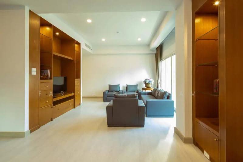 Chaidee Mansion, Bangkok, 75-7 Soi Sukhumvit 11, Khlongtoei Nua, Watthana, Bangkok, 3 Bedrooms, 270 sqm, Apartment For Rent, by Farida Phetnuam, 500625278 - DDproperty.com