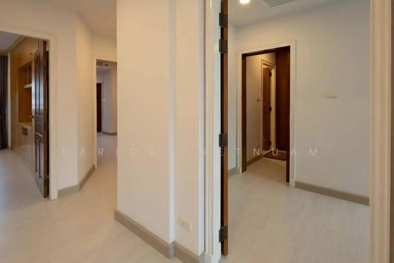 Chaidee Mansion, Bangkok, 75-7 Soi Sukhumvit 11, Khlongtoei Nua, Watthana, Bangkok, 3 Bedrooms, 270 sqm, Apartment For Rent, by Farida Phetnuam, 500625278 - DDproperty.com