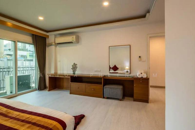 Chaidee Mansion : ใจดี แมนชั่น, กรุงเทพ, 75-7 ซอย สุขุมวิท 11, คลองเตยเหนือ, วัฒนา, กรุงเทพ, 270 ตร.ม., อพาร์ทเมนท์ ให้เช่า, โดย Farida Phetnuam, 500625278 - DDproperty.com