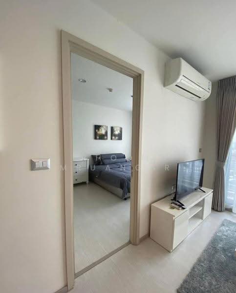 Rhythm Sukhumvit 42, Bangkok, Soi Sukhumvit 42, Sukhumvit Road, Phra Kanong, Khlong Toei, Bangkok, 1 Bedroom, 45 sqm, Condo For Rent, by Phoom Imruangsri, 500625282 - DDproperty.com