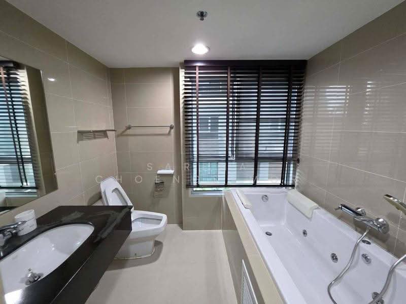 Belle Grand Rama 9, Bangkok, 131 Rama 9 Road, Huai Khwang, Bangkok, 3 Bedrooms, 141 sqm, Condo For Rent, by Sarena Choengsamor, 500625288 - DDproperty.com