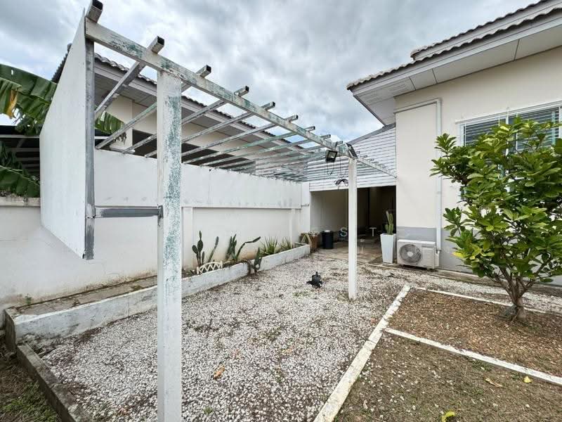 นาวีเฮ้าส์ 39 ชลบุรี, Chon Buri (Pattaya), Bang Sa-re, Sattahip, Chon Buri (Pattaya), 2 Bedrooms, 150 sqm, Single Detached House For Sale, by The Best Property น้ำผึ้ง, 500625471 - DDproperty.com