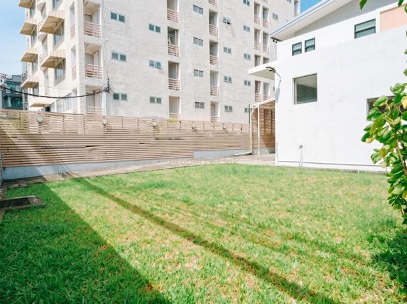 4 bedrooms, excellent condition, built in 2017, 6 car parking spaces., Bangkok, Samsen Nai, Phaya Thai, Bangkok, 3 Bedrooms, 400 sqm, Single Detached House For Rent, by Pattanan Apirayothin, 500625501 - DDproperty.com