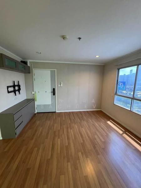 Lumpini Park Rama 9-Ratchada, Bangkok, 888 Chaturathit Road, Bang Kapi, Huai Khwang, Bangkok, 1 Bedroom, 38 sqm, Condo For Sale, by Sunitra Sachdev, 500625531 - DDproperty.com