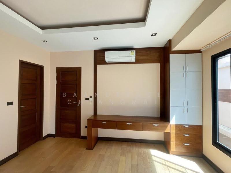 Luxury Pool Villa for Rent near Tonkla School, Chiang Mai Rental Price: 60,000 THB / month No.11P007, Chiang Mai, Nong Harn, San Sai, Chiang Mai, 4 Bedrooms, 300 sqm, Single Detached House For Rent, by Baandeedee Chiangmai, 500625534 - DDproperty.com