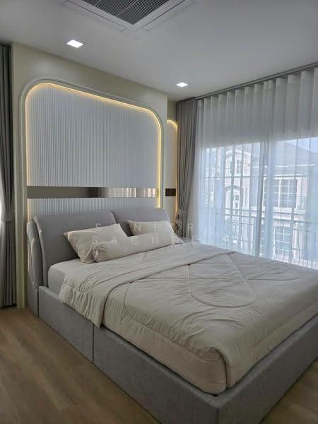 Golden Neo Sukhumvit-Lasalle, Samut Prakan, Samrong Nua, Muang Samut Prakarn, Samut Prakan, 4 Bedrooms, 163 sqm, Single Detached House For Rent, by Sunitra Sachdev, 500625551 - DDproperty.com