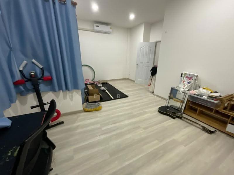 หมู่บ้านกู๊ดแลนด์ กระทุ่มแบน, Samut Sakhon, Tha Sao, Krathum Baen, Samut Sakhon, 2 Bedrooms, 150 sqm, Townhouse For Sale, by The Best Property  เจี๊ยบ, 500625560 - DDproperty.com