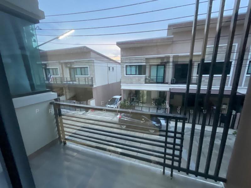 หมู่บ้านกู๊ดแลนด์ กระทุ่มแบน, Samut Sakhon, Tha Sao, Krathum Baen, Samut Sakhon, 2 Bedrooms, 150 sqm, Townhouse For Sale, by The Best Property  เจี๊ยบ, 500625560 - DDproperty.com