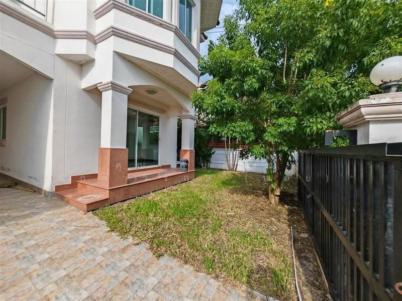 บ้านกฤษณา การ์เด้นโฮม พุทธมณฑลสาย5, Nakhon Pathom, ถนนพุทธมณฑลสาย5, Bang Krathuk, Sam Phran, Nakhon Pathom, 3 Bedrooms, 180 sqm, Single Detached House For Sale, by คุณ กันตภณ จักกาวิรักษ์ (บอย), 500625598 - DDproperty.com