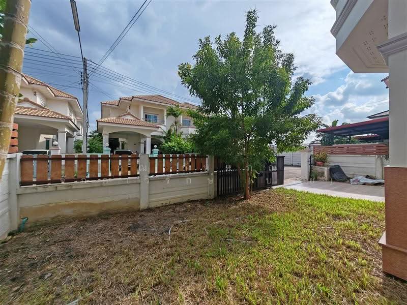 บ้านกฤษณา การ์เด้นโฮม พุทธมณฑลสาย5, Nakhon Pathom, ถนนพุทธมณฑลสาย5, Bang Krathuk, Sam Phran, Nakhon Pathom, 3 Bedrooms, 180 sqm, Single Detached House For Sale, by คุณ กันตภณ จักกาวิรักษ์ (บอย), 500625598 - DDproperty.com