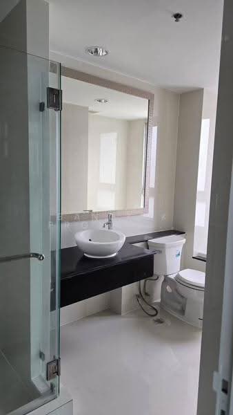 Nusasiri Grand, Bangkok, Soi Sukhumvit 42, Phra Kanong, Khlong Toei, Bangkok, 3 Bedrooms, 200 sqm, Condo For Rent, by BANGKOK PROPERTY AGENTS, 500625621 - DDproperty.com