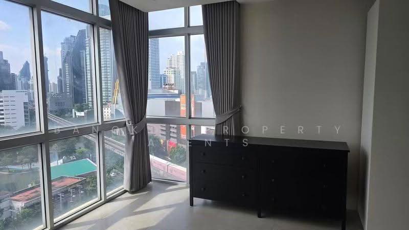 Nusasiri Grand, Bangkok, Soi Sukhumvit 42, Phra Kanong, Khlong Toei, Bangkok, 3 Bedrooms, 200 sqm, Condo For Rent, by BANGKOK PROPERTY AGENTS, 500625621 - DDproperty.com