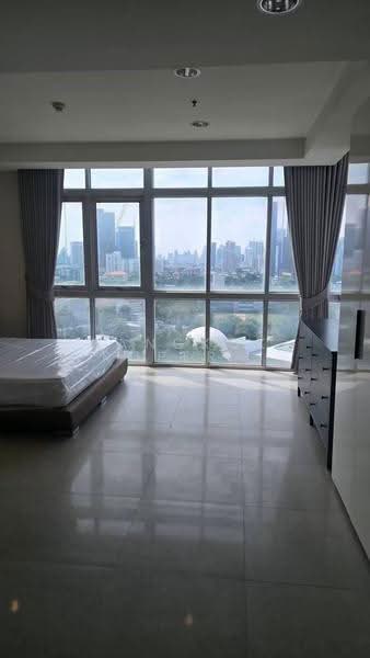Nusasiri Grand, Bangkok, Soi Sukhumvit 42, Phra Kanong, Khlong Toei, Bangkok, 3 Bedrooms, 200 sqm, Condo For Rent, by BANGKOK PROPERTY AGENTS, 500625621 - DDproperty.com