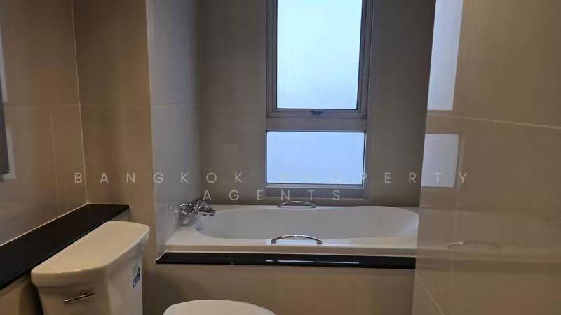 Nusasiri Grand, Bangkok, Soi Sukhumvit 42, Phra Kanong, Khlong Toei, Bangkok, 3 Bedrooms, 200 sqm, Condo For Rent, by BANGKOK PROPERTY AGENTS, 500625621 - DDproperty.com