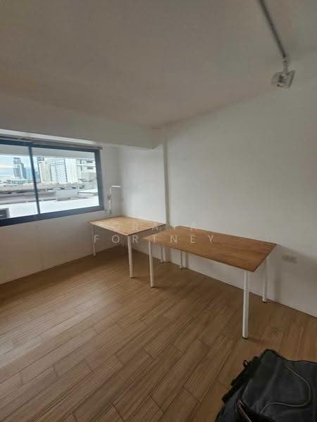 Yada Residential, Bangkok, 16 Phrom Sak Alley, Khlong Tan Nua, Watthana, Bangkok, 2 Bedrooms, 73 sqm, Condo For Rent, by Oraya Fortney, 500625629 - DDproperty.com