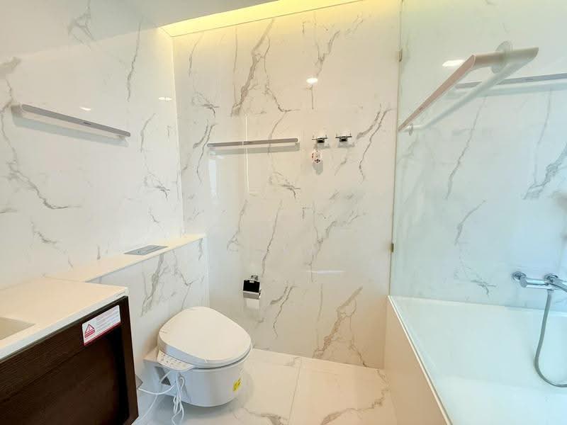 Siamese Exclusive Queens, Bangkok, 388 Phai Singto Alley, Khlong Toei, Bangkok, 2 Bedrooms, 75 sqm, Condo For Rent, by Rynnrima Khankaew, 500625641 - DDproperty.com