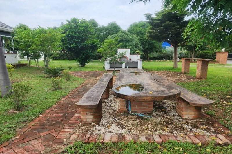บ้านเดี่ยว 2 ชั้น เนื้อที่ 400 ตร.ว. หมู่บ้านหนองเสือดำ ซอยไร่แลนด์ 2, ประจวบคีรีขันธ์, หินเหล็กไฟ, หัวหิน, ประจวบคีรีขันธ์, 1,600 ตร.ม., บ้านเดี่ยว ขาย, โดย ชนะชาติ นนท์ตา, 500625717 - DDproperty.com