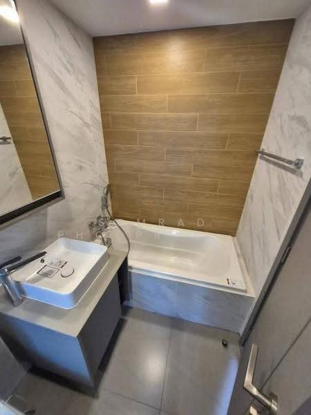 Taka Haus, Bangkok, 99 Soi Ekamai 10, Khlong Tan Nua, Watthana, Bangkok, 2 Bedrooms, 59 sqm, Condo For Rent, by Somrad Phoopruksachart, 500625752 - DDproperty.com
