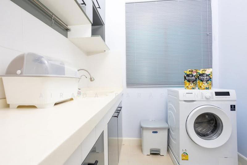Baan Klang Muang Ladprao 71, Bangkok, Soi Nakniwat 34, Lat Phrao, Bangkok, 3 Bedrooms, 165 sqm, Townhouse For Rent, by Airada Parasarn, 500625782 - DDproperty.com