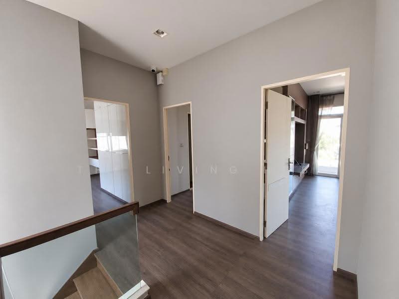 Mantana Ratchaphruek-Maha Chesadabodindranusorn Bridge, Nonthaburi, Nonthaburi 1 Road, Bang Krang, Muang Nonthaburi, Nonthaburi, 4 Bedrooms, 207 sqm, Single Detached House For Sale, by THE LIVING HUB, 500625831 - DDproperty.com