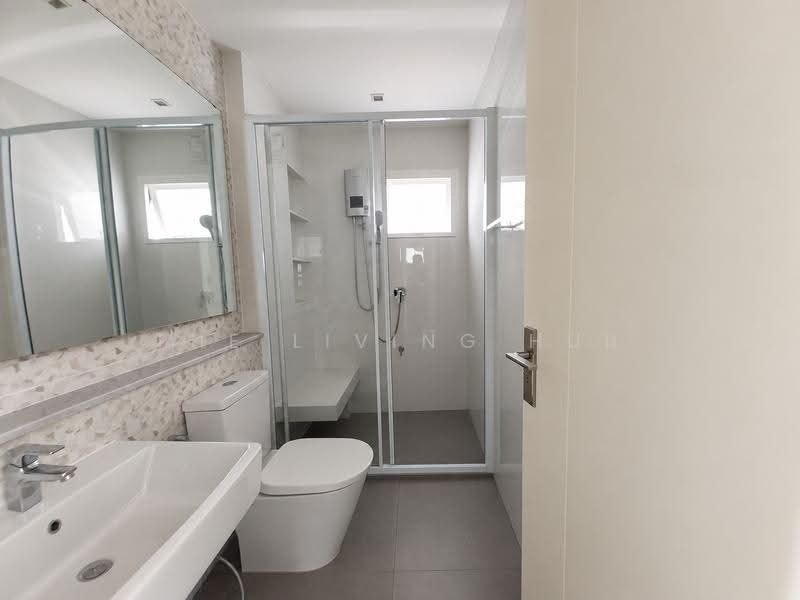 Mantana Ratchaphruek-Maha Chesadabodindranusorn Bridge, Nonthaburi, Nonthaburi 1 Road, Bang Krang, Muang Nonthaburi, Nonthaburi, 4 Bedrooms, 207 sqm, Single Detached House For Sale, by THE LIVING HUB, 500625831 - DDproperty.com