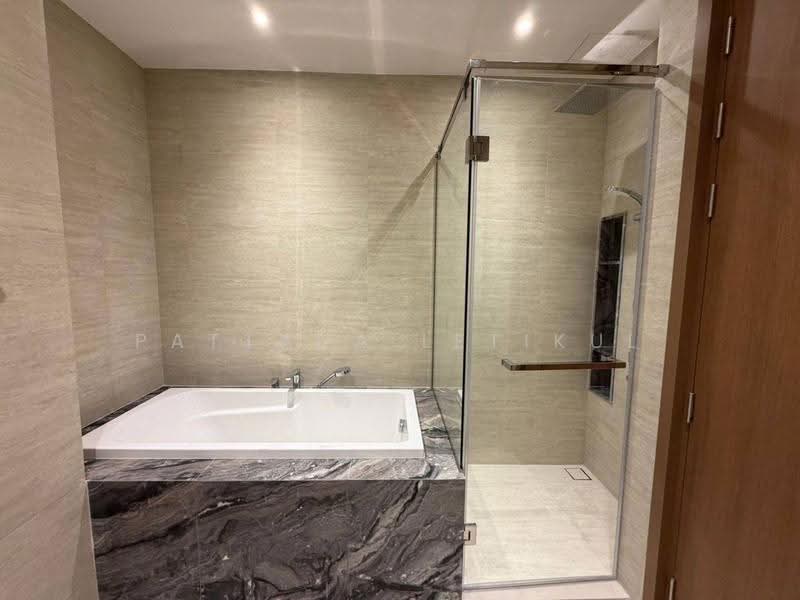 Via ARI, Bangkok, 42 Soi Ari 1, Samsen Nai, Phaya Thai, Bangkok, 2 Bedrooms, 92 sqm, Condo For Sale, by Pattada Letikul, 500625861 - DDproperty.com