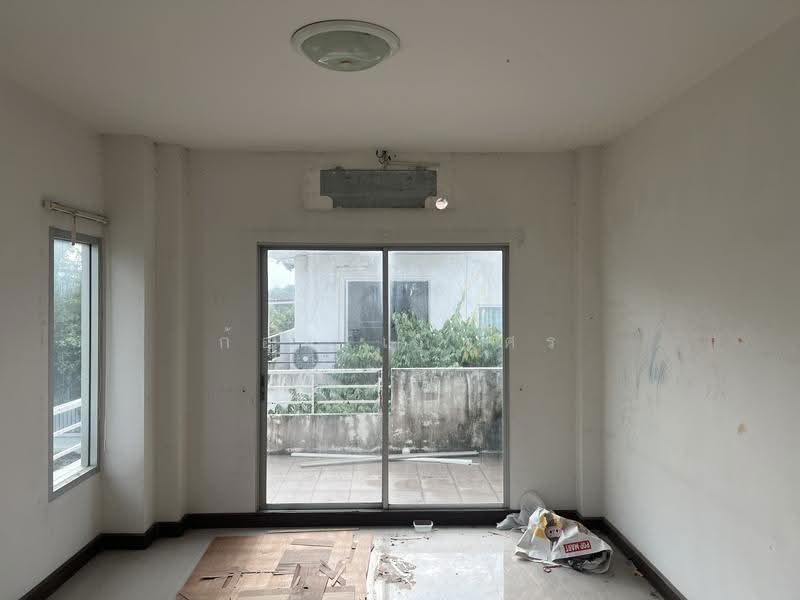 Patreeda Villa Pathumthani 2, Pathum Thani, Soi Wat Nongprong, Bang Dua, Muang Pathum Thani, Pathum Thani, 3 Bedrooms, 152 sqm, Single Detached House For Sale, by ก้อง เกตุศร, 500625881 - DDproperty.com