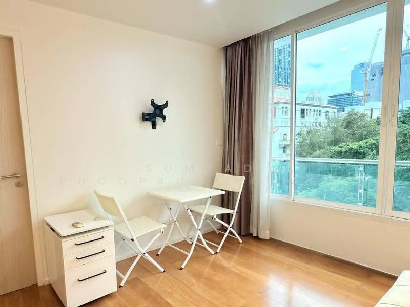Focus on Saladaeng condominium, Bangkok, Yommarat Saladaeng, Silom, Bang Rak, Bangkok, 1 Bedroom, 42 sqm, Condo For Rent, by Somrad Phoopruksachart, 500625929 - DDproperty.com