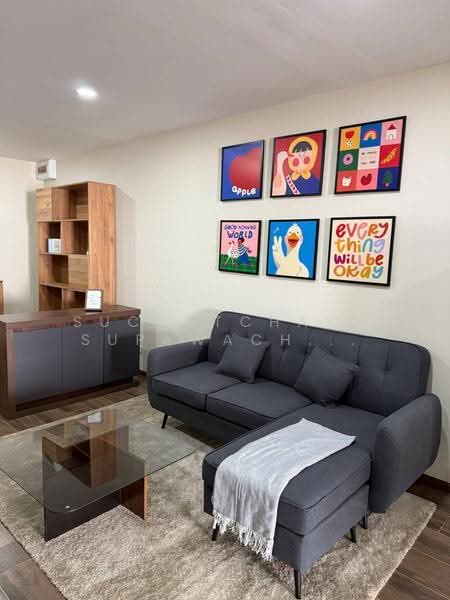 State Tower, Bangkok, 1055 Silom Road, Silom, Bang Rak, Bangkok, 1 Bedroom, 68 sqm, Condo For Sale, by Suchatchaya Supawachiranant, 500625959 - DDproperty.com