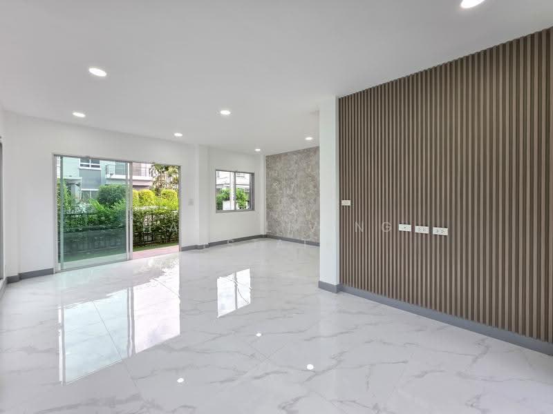 Life Bangkok Boulevard Rama 5, Nonthaburi, Yothathikan Road Nonthaburi 2001, Bang Si Thong, Bang Kruai, Nonthaburi, 3 Bedrooms, 180 sqm, Single Detached House For Sale, by Haus Living Estate, 500626025 - DDproperty.com