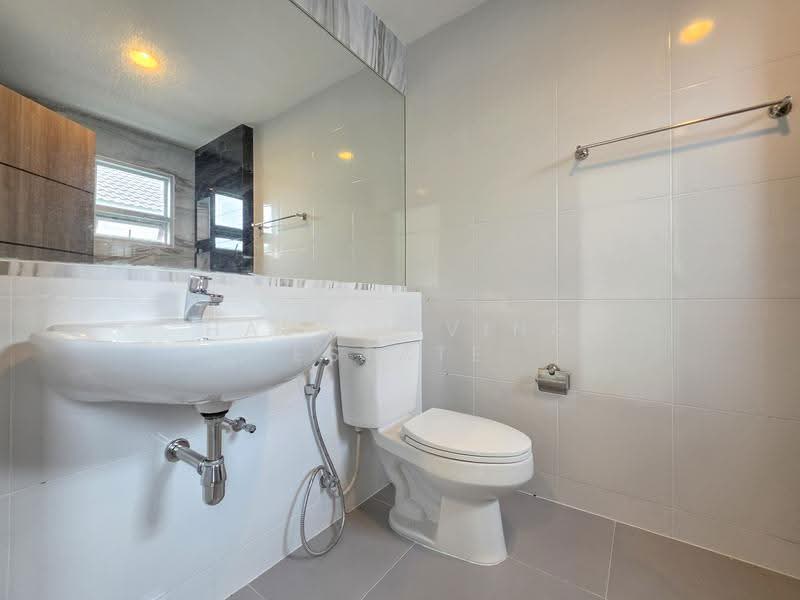 Life Bangkok Boulevard Rama 5, Nonthaburi, Yothathikan Road Nonthaburi 2001, Bang Si Thong, Bang Kruai, Nonthaburi, 3 Bedrooms, 180 sqm, Single Detached House For Sale, by Haus Living Estate, 500626025 - DDproperty.com