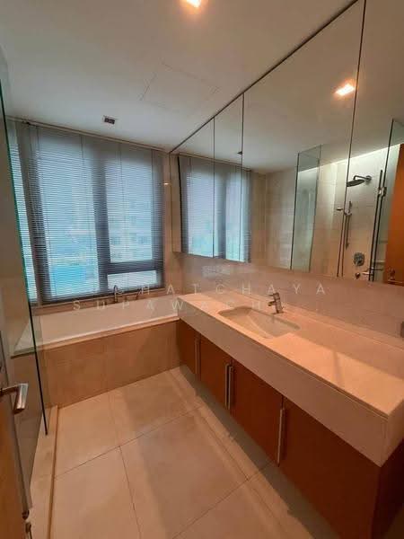 Prive by Sansiri, Bangkok, 68 Soi Ruamrudee, Wireless Road, Lumphini, Pathum Wan, Bangkok, 2 Bedrooms, 94 sqm, Condo For Rent, by Suchatchaya Supawachiranant, 500626026 - DDproperty.com
