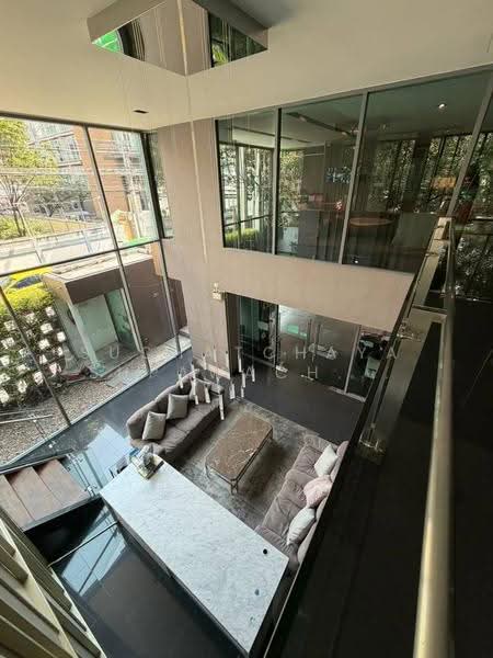 Focus Ploenchit, Bangkok, Soi Sukhumvit 2, Khlong Toei, Bangkok, 1 Bedroom, 35 sqm, Condo For Sale, by Suchatchaya Supawachiranant, 500626070 - DDproperty.com