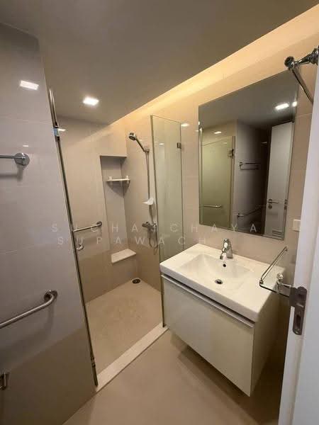 Focus Ploenchit, Bangkok, Soi Sukhumvit 2, Khlong Toei, Bangkok, 1 Bedroom, 35 sqm, Condo For Sale, by Suchatchaya Supawachiranant, 500626070 - DDproperty.com