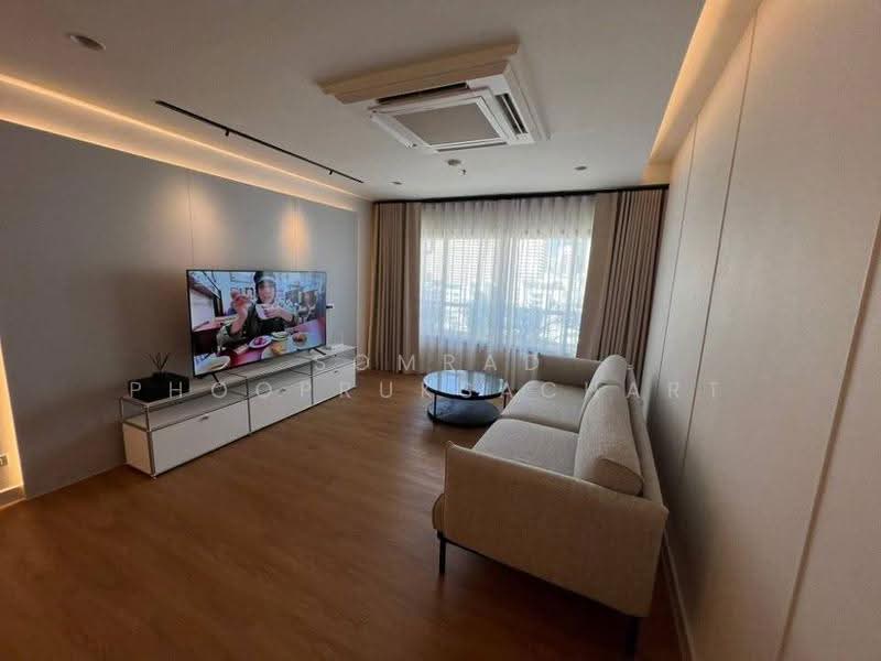 Baan Ploenchit, Bangkok, Soi Ruamrudee 2 Ploenchit Road, Lumphini, Pathum Wan, Bangkok, 2 Bedrooms, 100 sqm, Condo For Rent, by Somrad Phoopruksachart, 500626073 - DDproperty.com