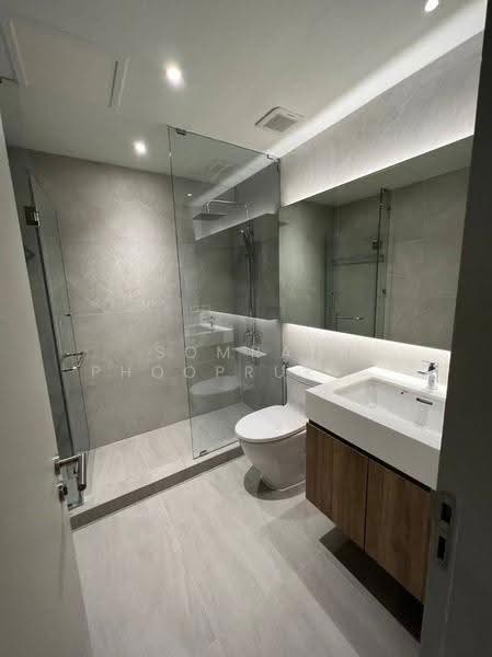 Baan Ploenchit, Bangkok, Soi Ruamrudee 2 Ploenchit Road, Lumphini, Pathum Wan, Bangkok, 2 Bedrooms, 100 sqm, Condo For Rent, by Somrad Phoopruksachart, 500626073 - DDproperty.com