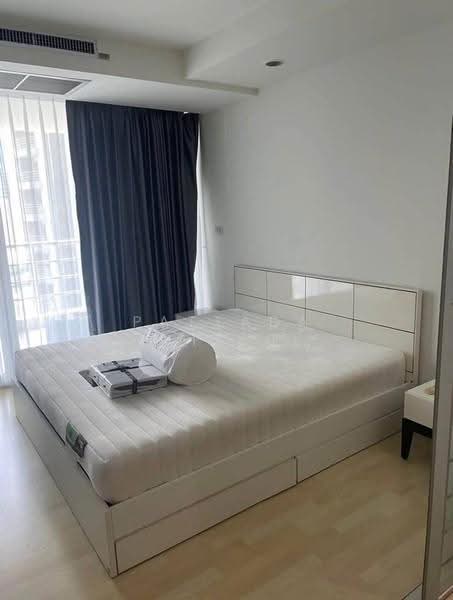 The Rajdamri, Bangkok, Ratchadamri Road, Lumphini, Pathum Wan, Bangkok, 1 Bedroom, 45 sqm, Condo For Rent, by Pattada Letikul, 500626093 - DDproperty.com