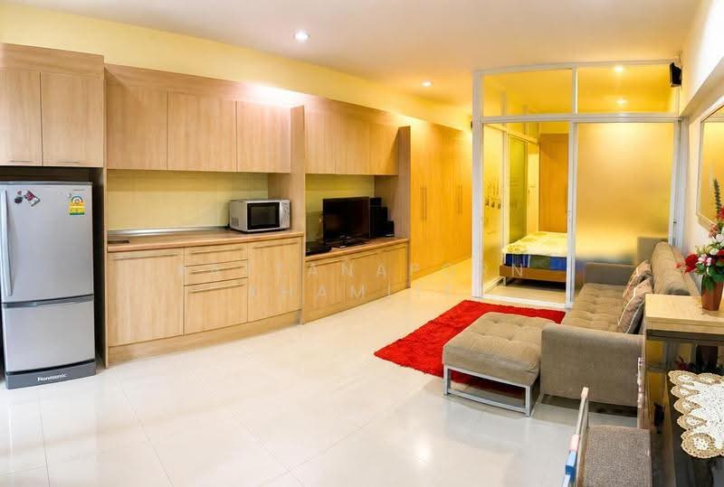 Aree Place Phahonyothin, Bangkok, Soi Phaholyothin 7, Phaholyothin Road, Samsen Nai, Phaya Thai, Bangkok, 1 Bedroom, 43 sqm, Condo For Rent, by Rattanaporn Khamlit, 500626111 - DDproperty.com