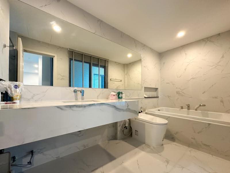 Baan Klang Muang Classe Ratchayothin : บ้านกลางเมือง คลาสเซ่ รัชโยธิน, กรุงเทพ, จตุจักร, กรุงเทพ, 214 ตร.ม., ทาวน์เฮ้าส์ ขาย, โดย Haus Living Estate, 500626119 - DDproperty.com