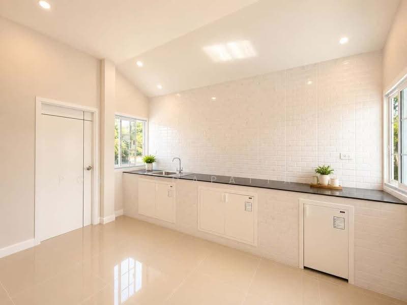 ตำบล ท่าวังตาล อำเภอ สารภี จังหวัด เชียงใหม่, Chiang Mai, Tha Wang Tal, Saraphi, Chiang Mai, 3 Bedrooms, 100 sqm, Single Detached House For Sale, by Tanannat Porntadapattanayothin, 500626176 - DDproperty.com