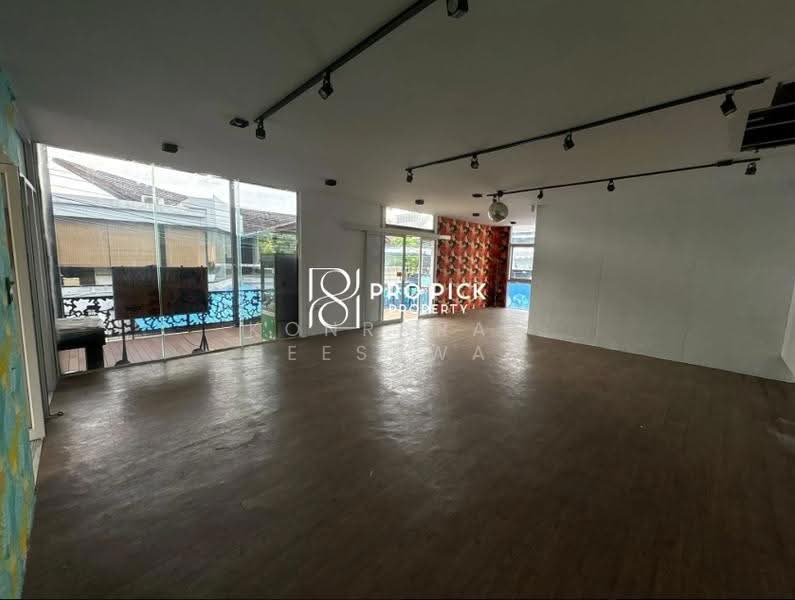 For Rent Retail Space 140 sq.m. BTS Phrom Phong Sukhumvit Khlong Toei Bangkok PP-00755, Bangkok, สุขุมวิท, Khlong Toei, Bangkok, , 140 sqm, Business For Rent, by Konrarat Deesawat, 500626181 - DDproperty.com