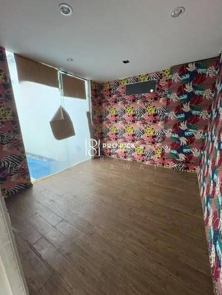 For Rent Retail Space 140 sq.m. BTS Phrom Phong Sukhumvit Khlong Toei Bangkok PP-00755, Bangkok, สุขุมวิท, Khlong Toei, Bangkok, , 140 sqm, Business For Rent, by Konrarat Deesawat, 500626181 - DDproperty.com