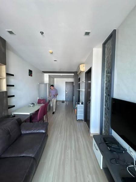 Sky Walk Residences, Bangkok, 1599 Sukhumvit Road, Phra Kanong Nua, Watthana, Bangkok, 2 Bedrooms, 60 sqm, Condo For Rent, by Chutima Saenieo, 500626230 - DDproperty.com