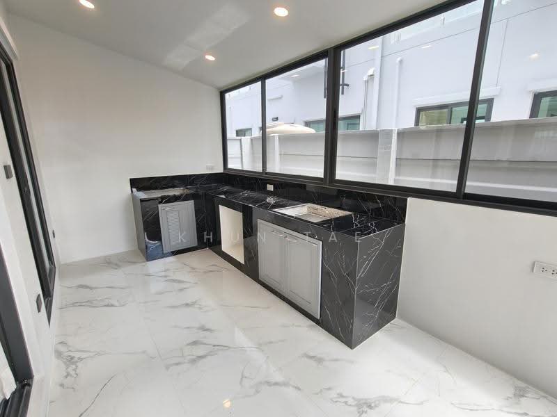89 Residence Ratchada-Rama 9, Bangkok, Huai Khwang, Bangkok, 3 Bedrooms, 235 sqm, Single Detached House For Rent, by Khun Tae, 500626234 - DDproperty.com