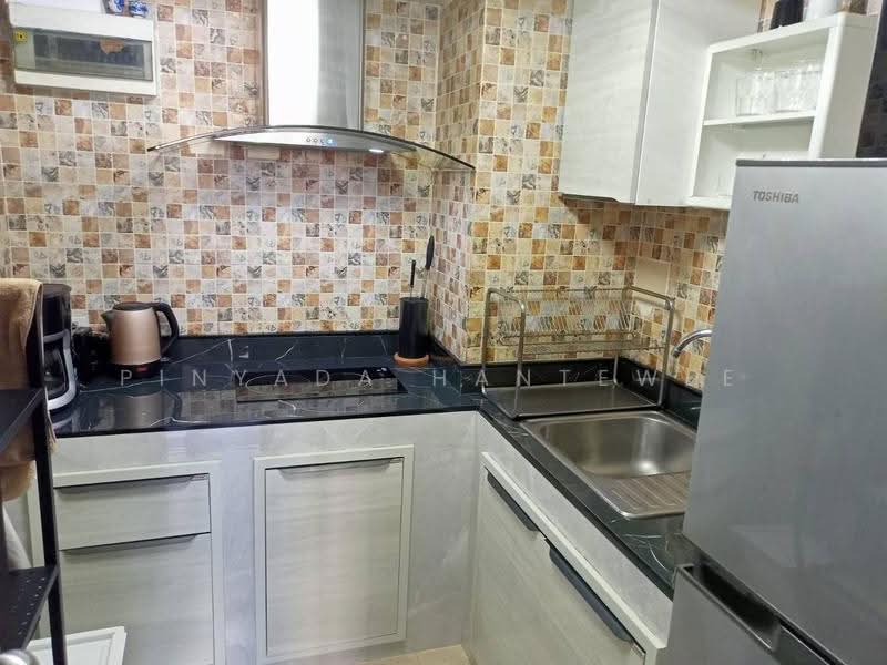 Omni Tower Sukhumvit Nana, Bangkok, 69 Sukhumvit 4 Alley, Khlong Toei, Bangkok, 3 Bedrooms, 110 sqm, Condo For Sale, by Pinyada Hantewee, 500626237 - DDproperty.com