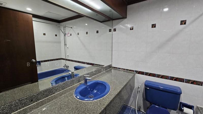 Sawang Apartment, Bangkok, Soi Sathorn 7, Thung Maha Mek, Sathon, Bangkok, 2 Bedrooms, 160 sqm, Condo For Rent, by BANGKOK PROPERTY AGENTS, 500626248 - DDproperty.com